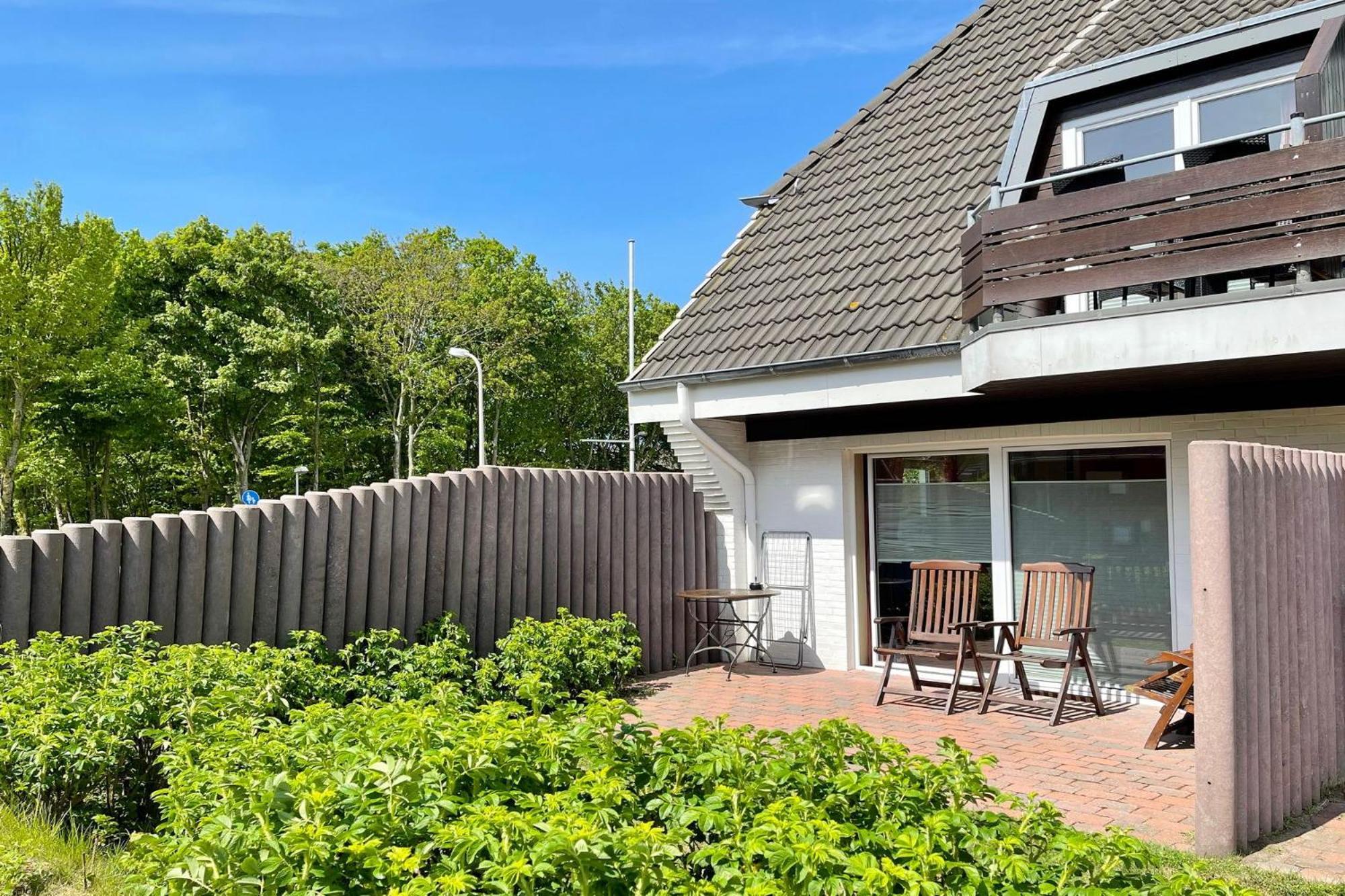 Ruusenhues, App 1 Apartment *